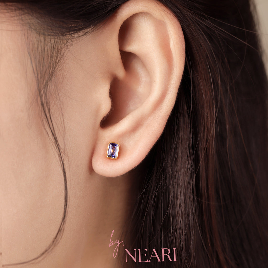 Emerald Stud Earrings