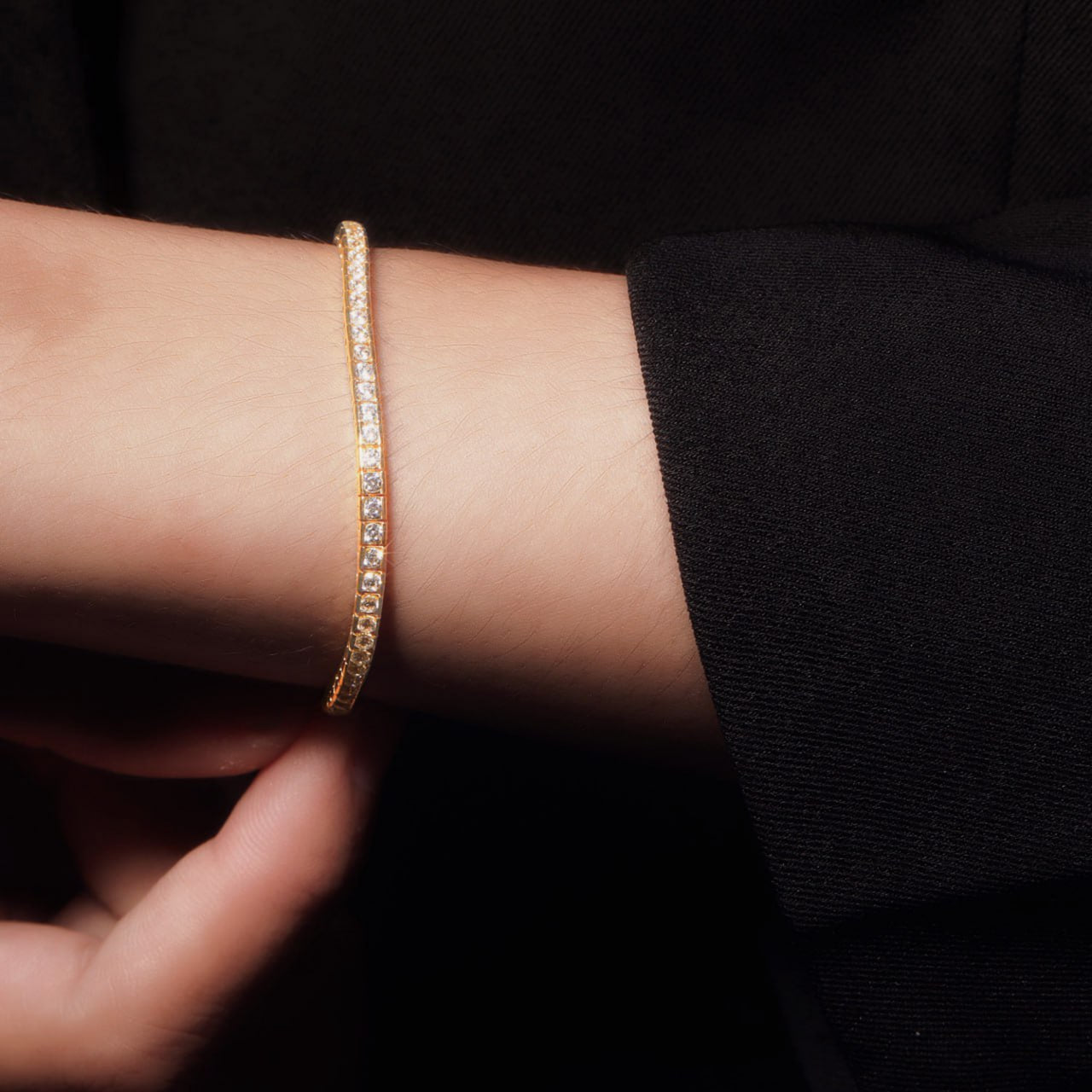 Classic 18K Gold-Plated Tennis Bracelet – Channel Setting